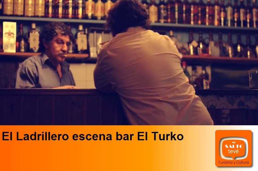 El Ladrillero escena bar El Turko