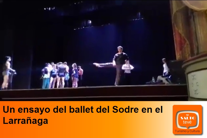Un ensayo del ballet del Sodre en el Larrañaga