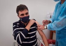 Covid 19: Primera dosis del Intendente Lima