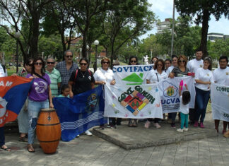 Movilización de FUCVAM en Salto denunciando atrasos en entrega de partidas