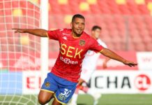 Doblete de Cristian Palacios en la derrota de Unión Española con la U de Chile