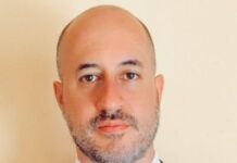 Dr. Martín Salvatierra, se siente perseguido, le ofrecen un traslado, puede llevar su caso a la Justicia….