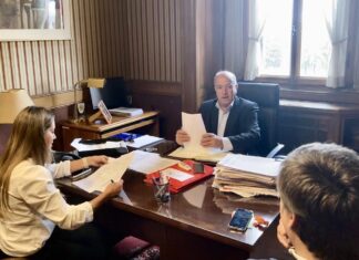 Senador Germán Coutinho se reunió con autoridades del CCIS En búsqueda de concreciones para aliviar situación fronteriza