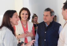 Cecilia Eguiluz acompaña al Ministro Lozano en la entrega de 13 viviendas en Salto