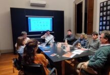 El candidato a la diputación por el Frente Amplio Rogelio Texeira se reunió con la Directiva del Centro Comercial