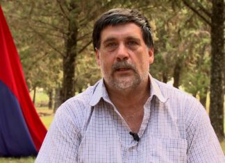 «Quisiera saber si diputados y senadores se conformarían con ganar 23 mil pesos» (Daniel Cattani)