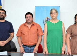 Intendencia de Salto, ASAC y FUCVAM renuevan acuerdo para acercar el carnaval a los barrios