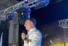 Por las cuchillas de la esperanza: Carlos Albisu lanzó su campaña con un mensaje de cambio y unidad