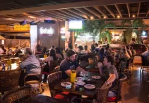 Bolicheando con los popes de la vida y de la Universidad de allí a la vuelta