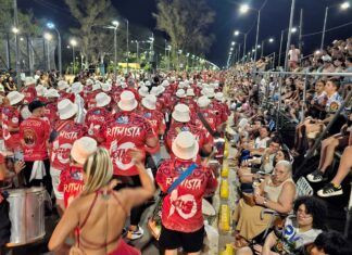 Comienza la fiesta, las escuelas de samba ultiman detalles y se colma la costa en un Carnaval imperdible