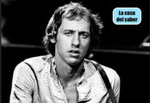 «Buenas noches y gracias», dijo. «Somos los Sultans of Swing.»