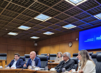 Multas de Tránsito: Delegación del Congreso de Intendentes asistió a Comisión de Diputados