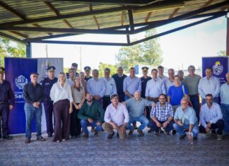 Fuerte presencia en el interior: autoridades escucharon y respondieron a vecinos en Colonia Lavalleja