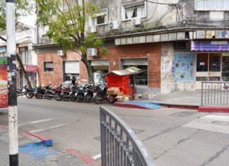 Reordenamiento del estacionamiento de motos en el microcentro