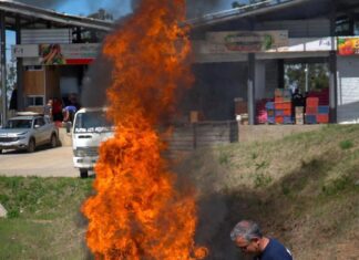 Central Hortícola del Norte realizó un simulacro de incendio junto al Cuerpo de Bomberos